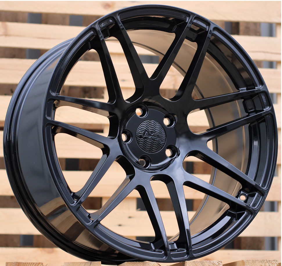 HX020  Melns R19 5X112 9J et32 66.5