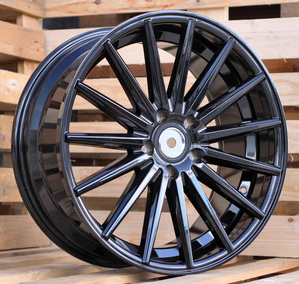 I1129  Melns R18 5X112 8J et40 66.5