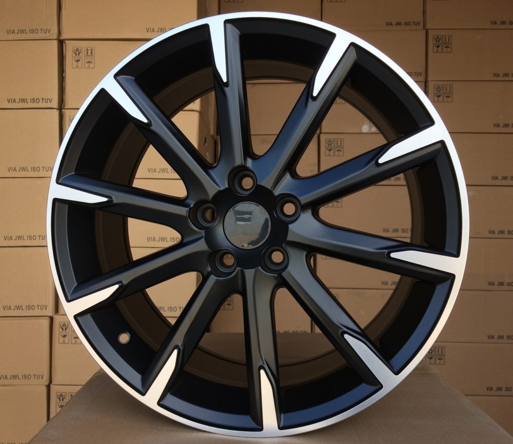 Volvo V516  Melns ar pulētu virsmu R18 5X108 8J et50 63.3