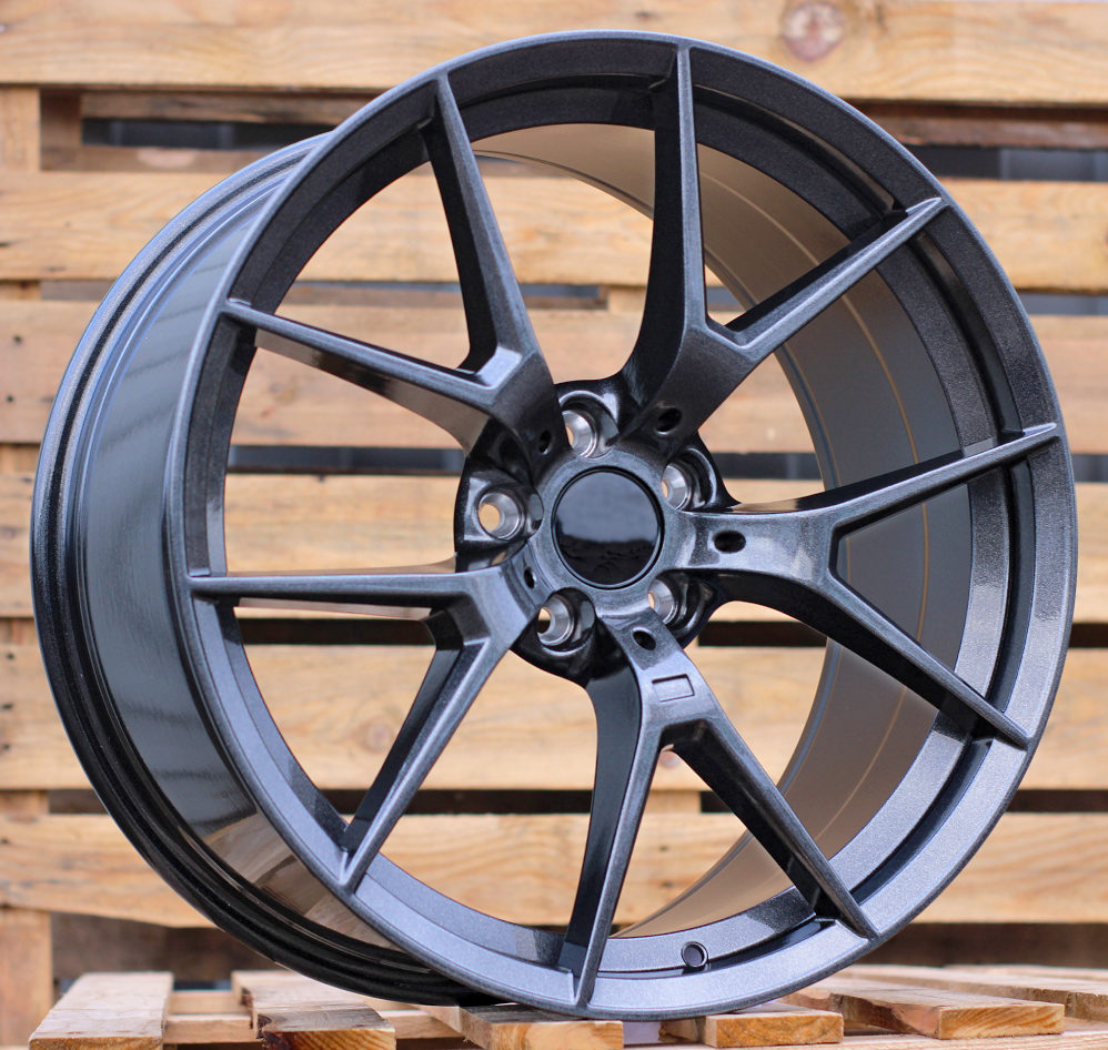 BMW HE761  Melns perlamutrs R20 5X112 8.5J et26 66.6