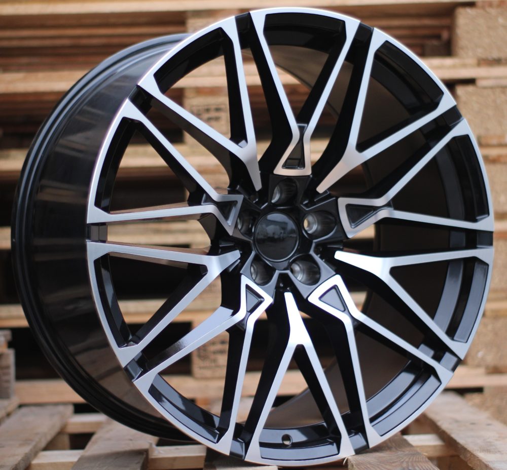 BMW B5771  Melns ar pulētu virsmu R22 5X120 10J et40 74.1
