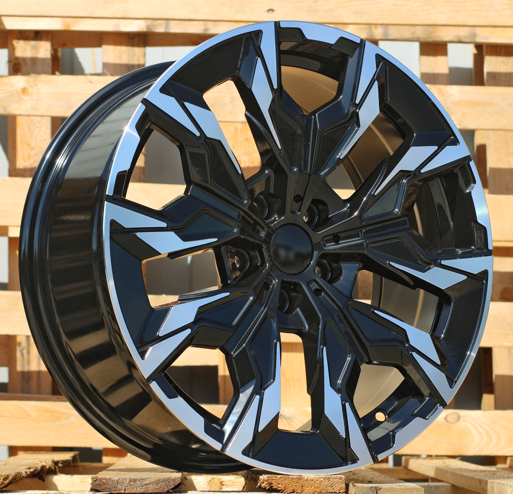 BMW B1992  Melns ar pulētu virsmu R18 5X112 8J et27 66.6