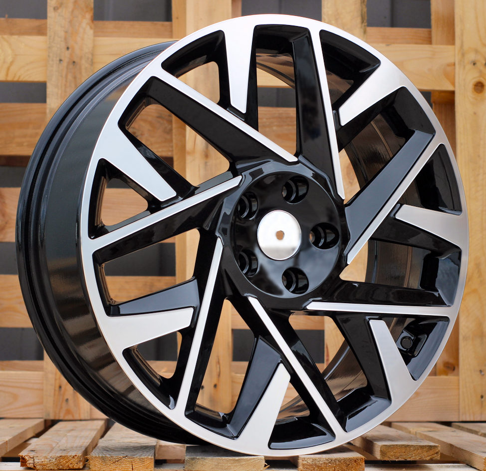 Hyundai 3S1072  Melns ar pulētu virsmu R18 5X114.3 7.5J et49.5 67.1