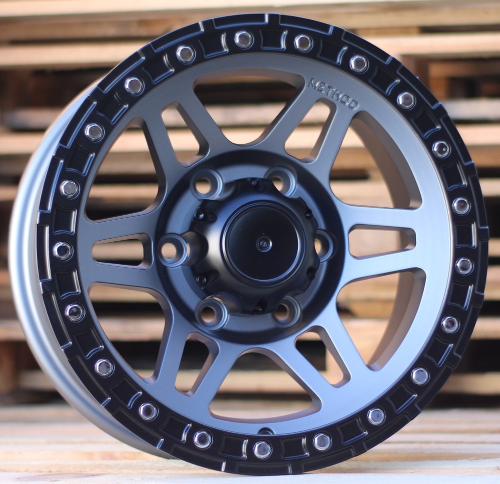 4X4 Q1294 R15x8