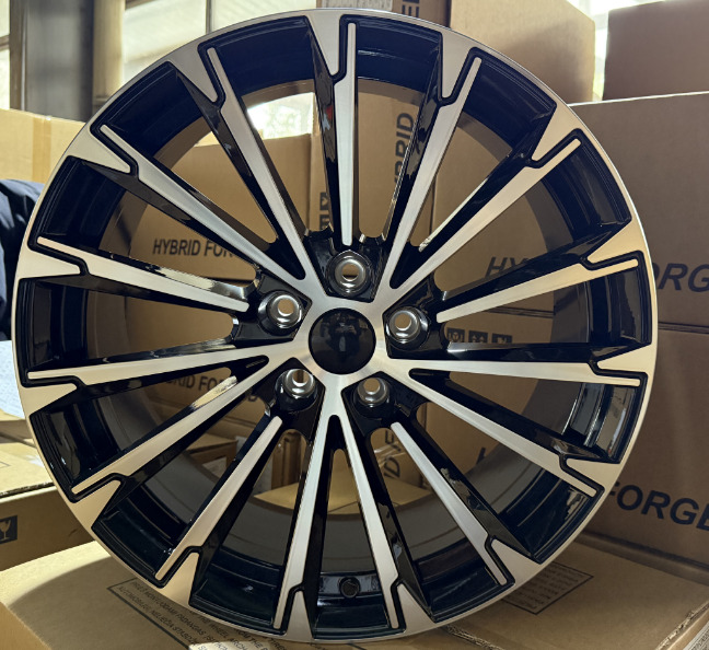 Skoda YF0446  Pelēks R18 5X112 8J et45 57.1