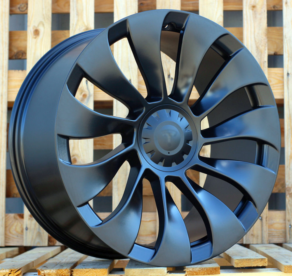 Tesla YS214  Melns pusmatēts R18 5X114.3 8.5J et40 64.1