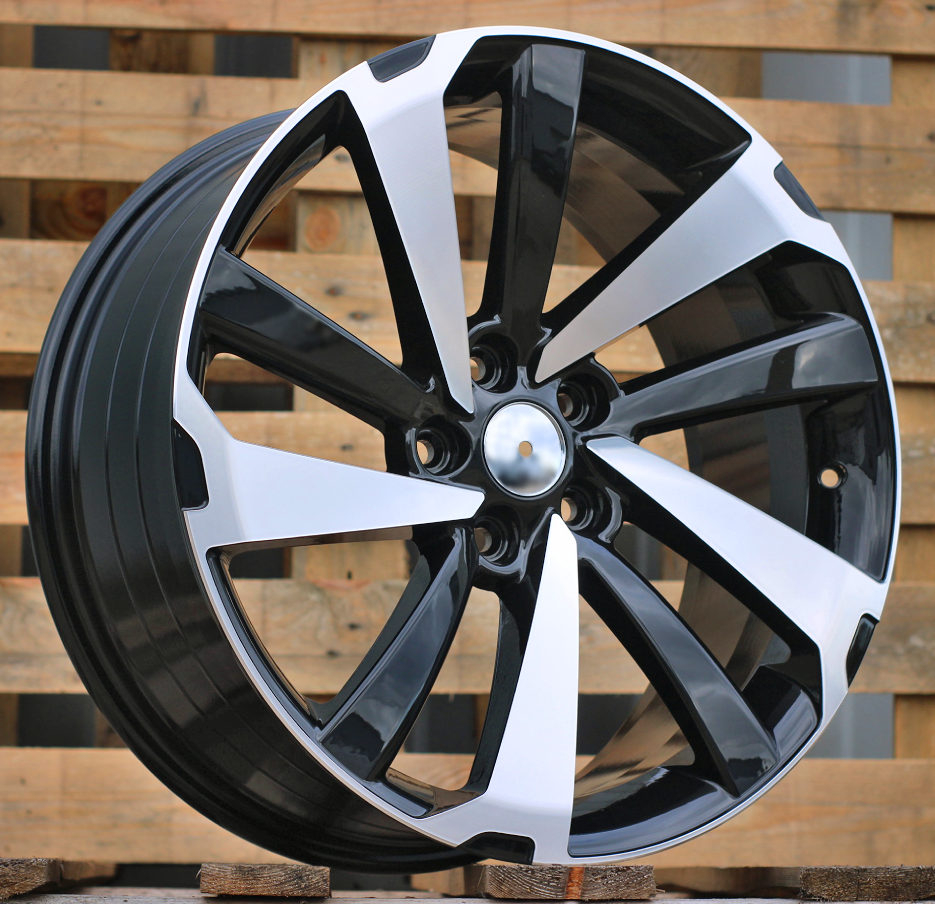 Lexus FE172  Melns ar pulētu virsmu R19 5X114.3 8J et35 60.1