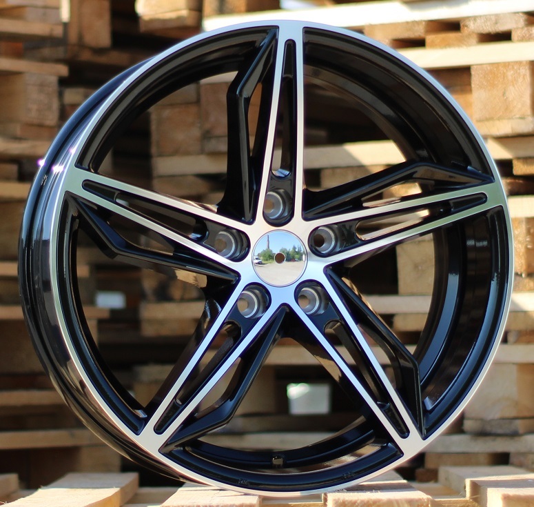 RACIN B1368 R18x8