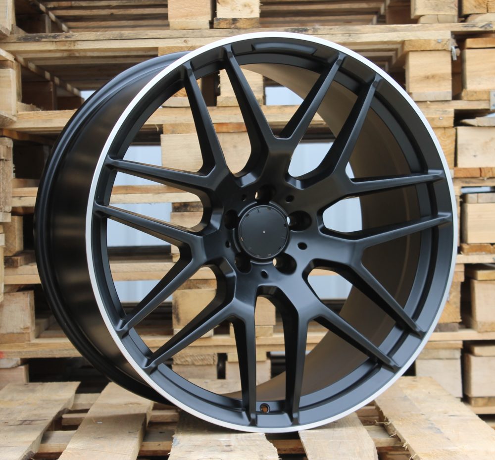 Mercedes FE115  Melns pusmatēts ar pulētu malu R22 5X112 11.5J et42 66.6