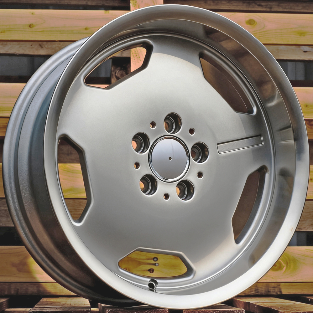 Mercedes-Benz BK632 R17x9