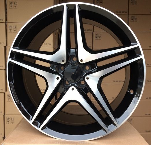Mercedes BY496  Melns ar pulētu virsmu un pulverlaku R18 5X112 9.5J et45 66.6