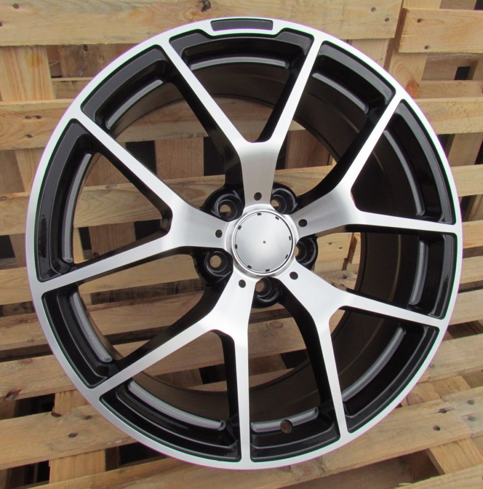 Mercedes BK933  Melns ar pulētu virsmu R20 5X112 8.5J et40 66.6