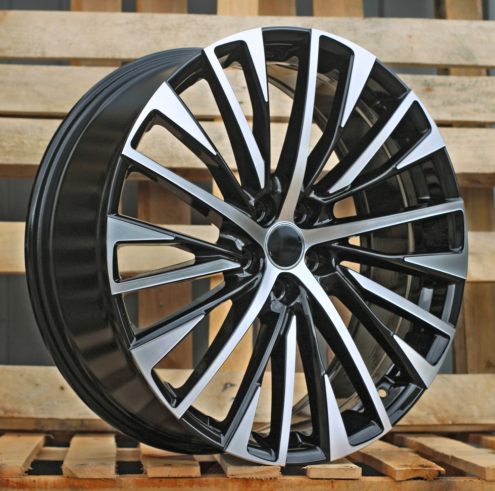 Lexus Y1118  Melns ar pulētu virsmu R19 5X114.3 8J et40 60.1