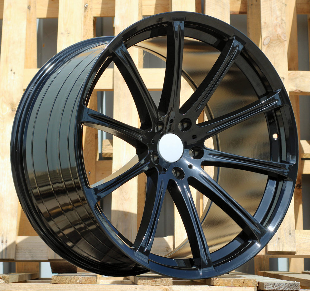 BMW I1113  Melns R22 5X120 12J et35 74.1