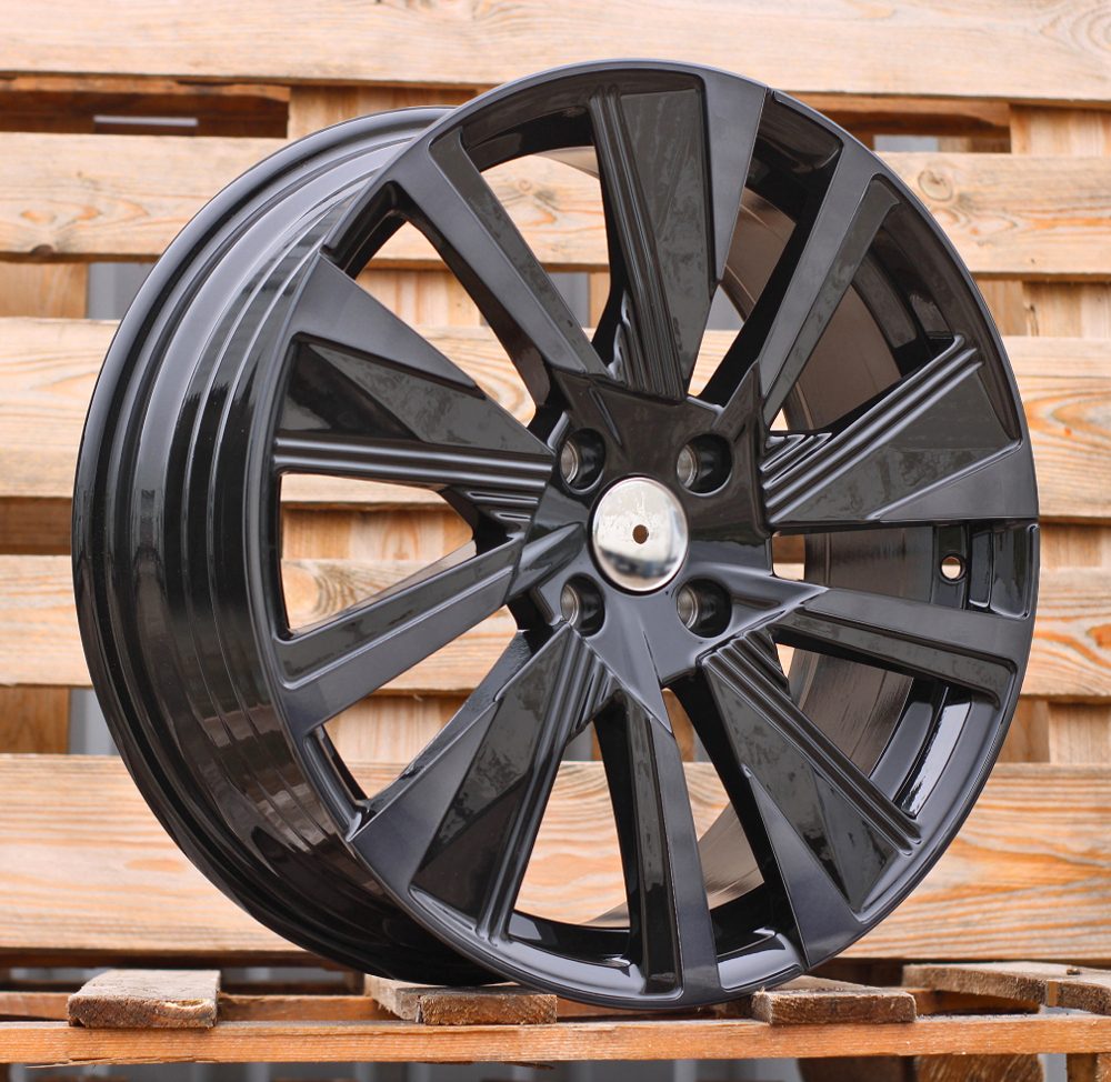 Peugeot YF1152   R18 4X108 7J et35 65.1